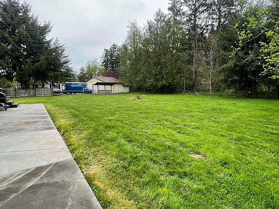 3rd image of 2721 Trevue Ave SW