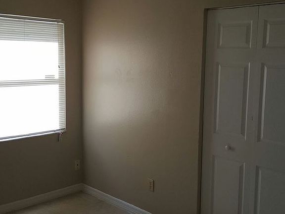 4th image of 39437 Lincoln Ave