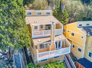 6690 Outlook Ave, Oakland, CA 94605