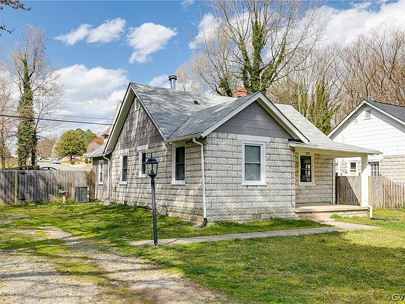 3rd image of 412 Lakeside Blvd