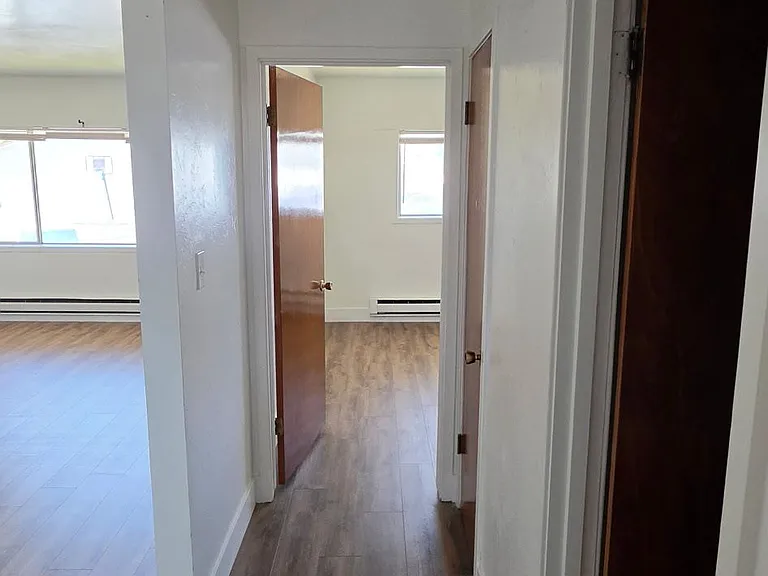 310 Moonlite Dr — Photo 6