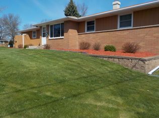 806 Marydale Howard Wi #DUPLEX, Howard, WI 54313