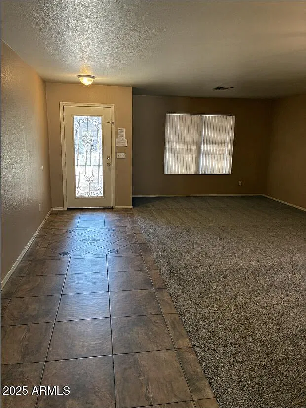 2 bed, 2.0 bath, 2164 sqft, $2,350 — Photo 2