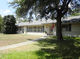 336 W Benson Rd, Uvalde, TX 78801