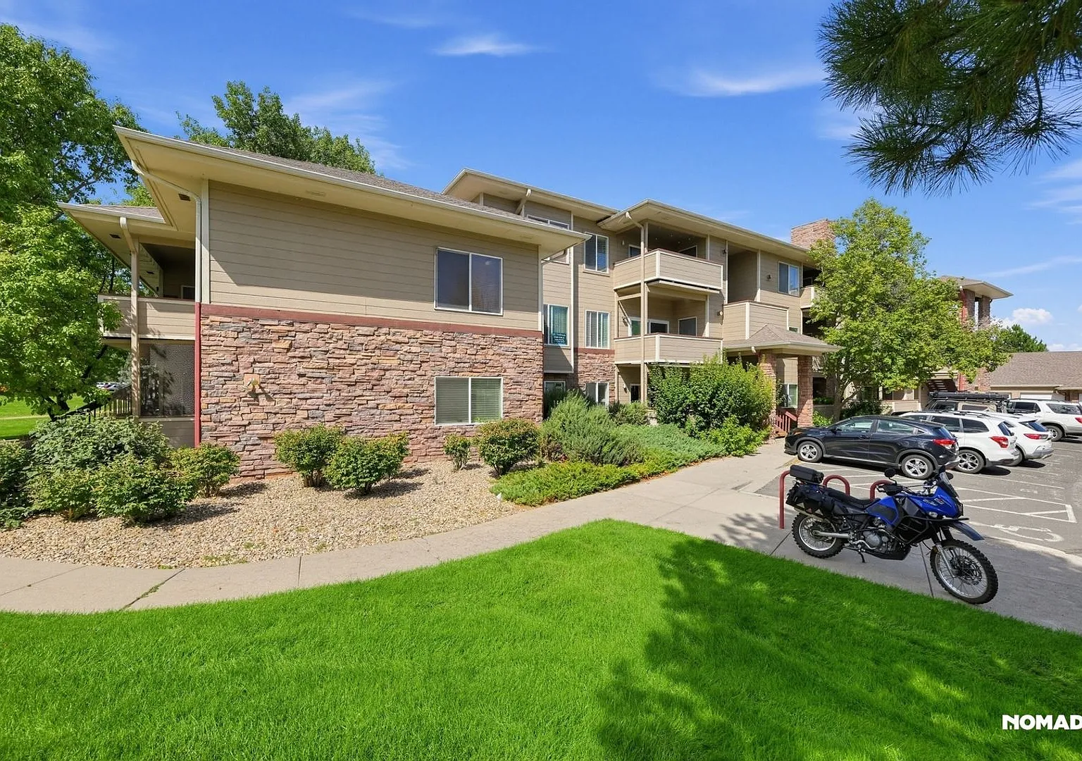 Charming Cozy 2BR Condo in Fort Collins — Photo 3