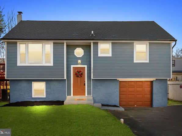 1727 Willow Ave, Bristol, PA 19007