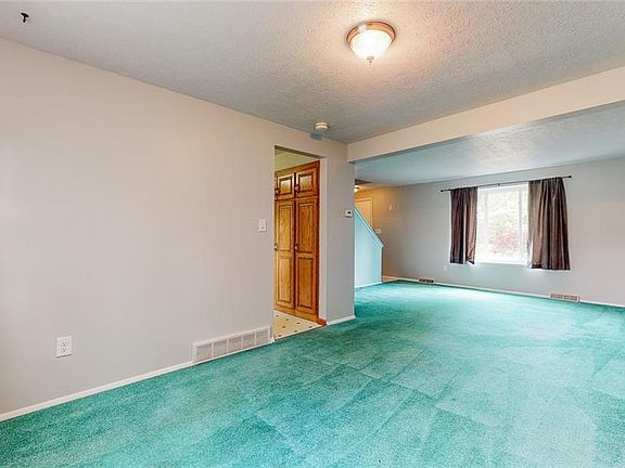5th image of 2836 Wexford Blvd