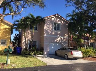 1400 S Trafalgar Cir, Hollywood, FL 33020