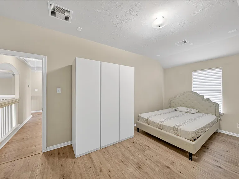 2411 Horned Owl Dr — Photo 40