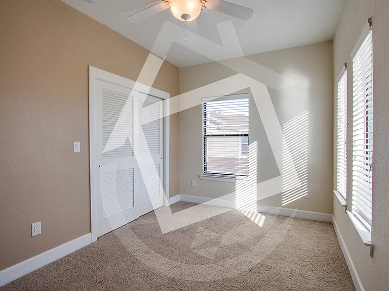5353 Jack Marcus Dr — Photo 28
