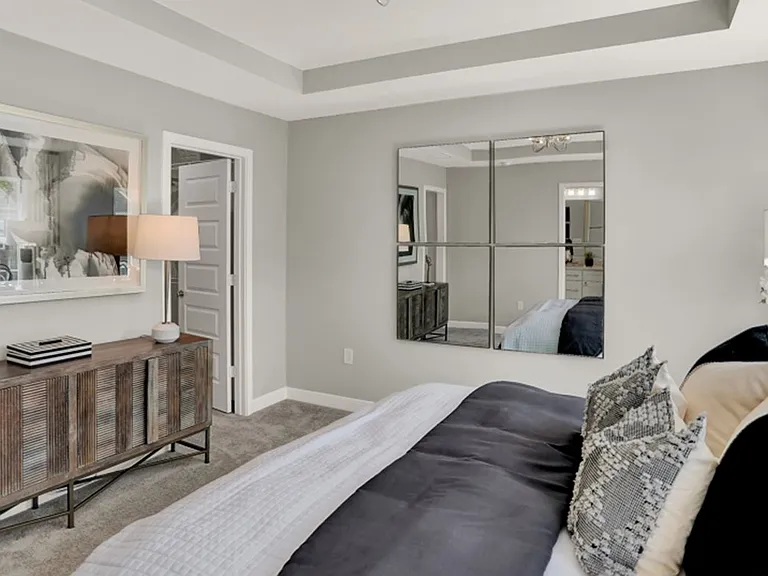 13847 Gatsby Dr — Photo 8