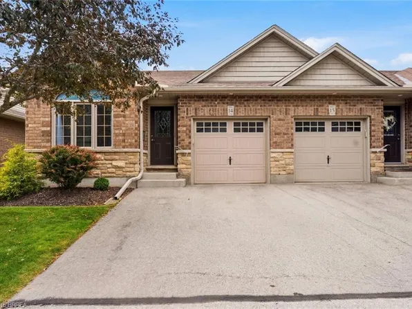 560 Grey St #14, Brantford, ON N3S 0C4