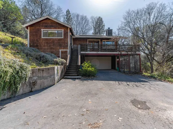 17155 Robinson Rd, Sutter Creek, CA 95685