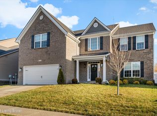 531 Wooded Falls Rd, Middletown, KY 40243