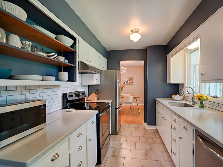 4018 Paunack Ave — Photo 12
