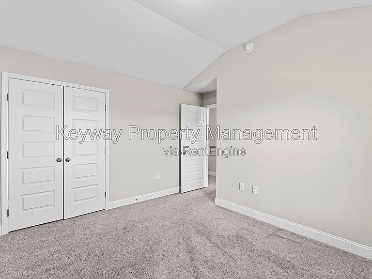 3217 Venetian Dr — Photo 21