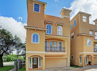 2407 Chenevert St, Houston, TX 77004