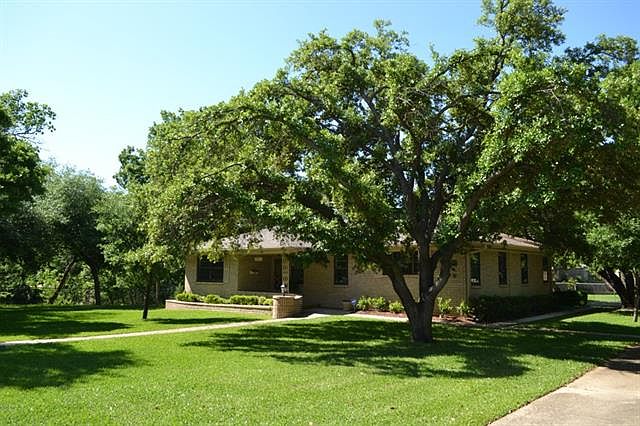 1st image of 511 Millican Dr