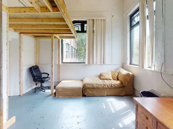 250 Bank Street Ext #7, Lebanon, NH 03766