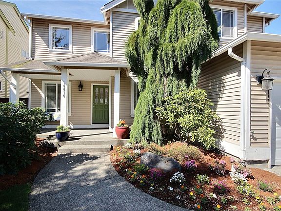 2nd image of 14814 97th Ave E