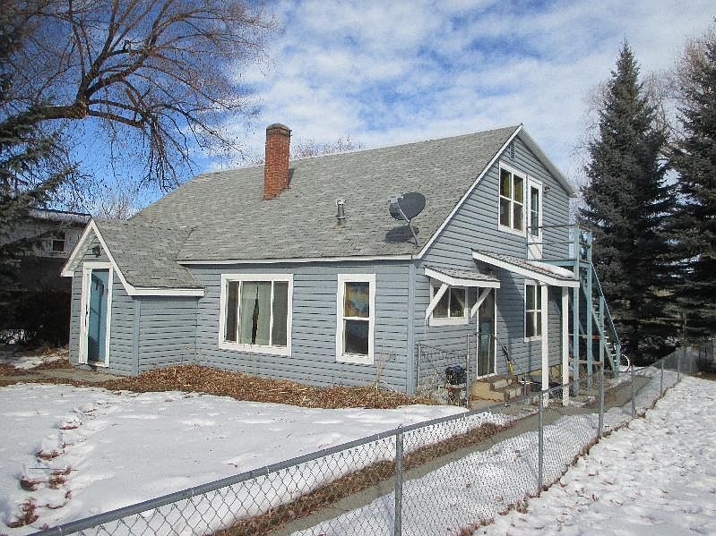 1st image of 340 1/2 Sweetwater St