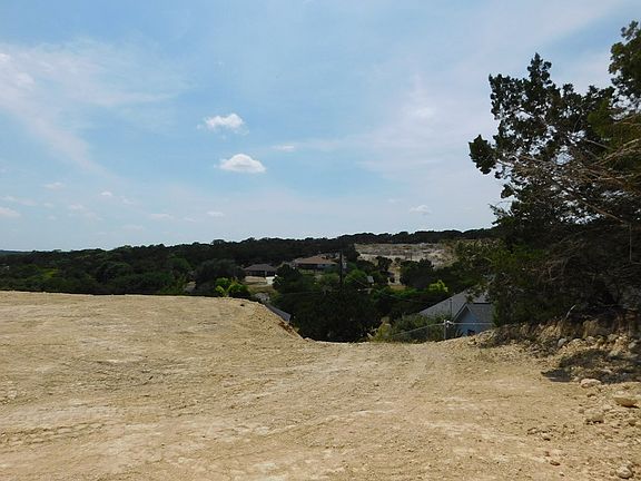 3rd image of 417 Alvin Dr
