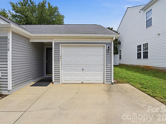 4th image of 4225 Hogan Ln