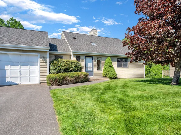 35 Cannon Ridge Drive #35, Watertown, CT 06795