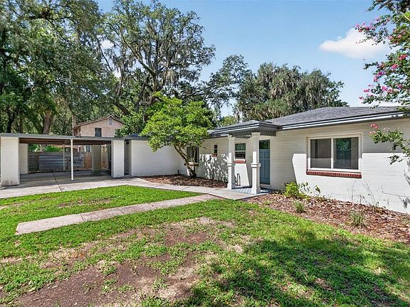 3rd image of 2707 NW 4TH AVENUE