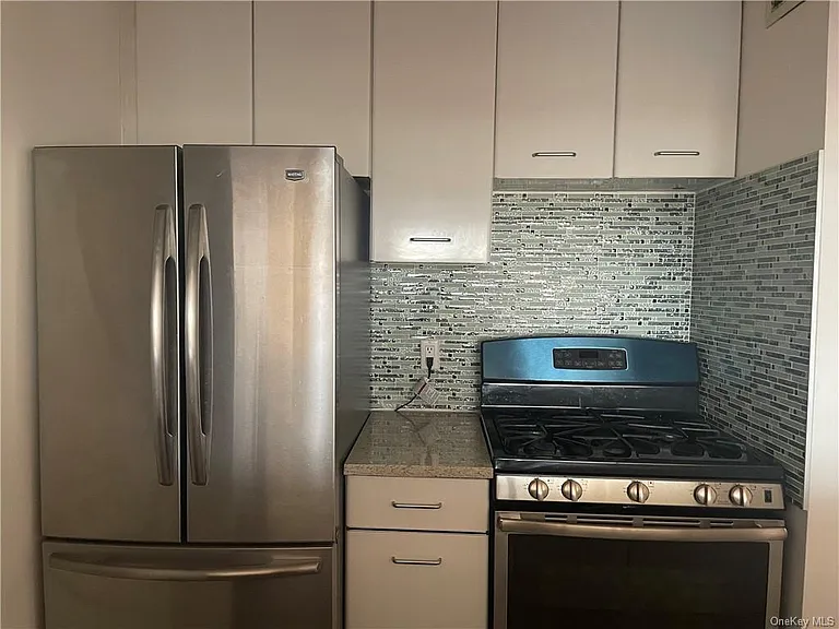 4 Martine Ave #814 — Photo 7