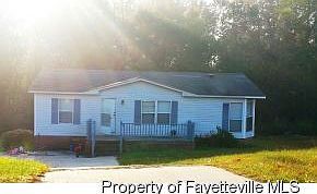 2nd image of 100 Paul Revere Ln