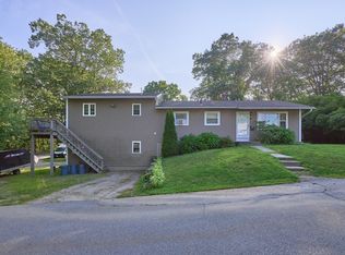 6 Pitcairn Ave, Leicester, MA 01524