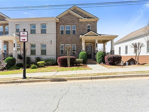 3rd image of 3516 Hardy St