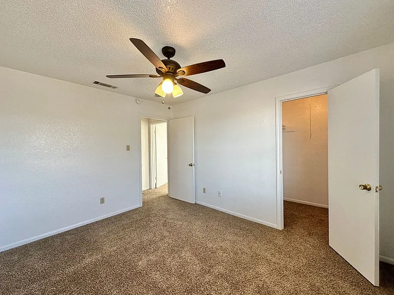 2609 Bermuda Drive — Photo 48