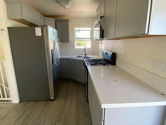 2nd image of 10907 Burin Ave