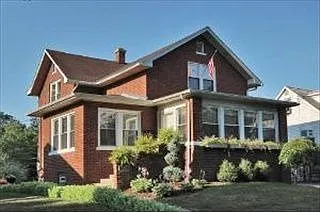 707 Greenview Ave photo 1
