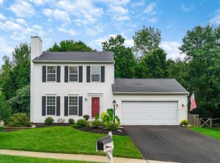 3428 Vintage Woods Dr, Hilliard, OH 43026