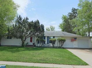 404 Coventry Rd, Hoyt Lakes, MN 55750