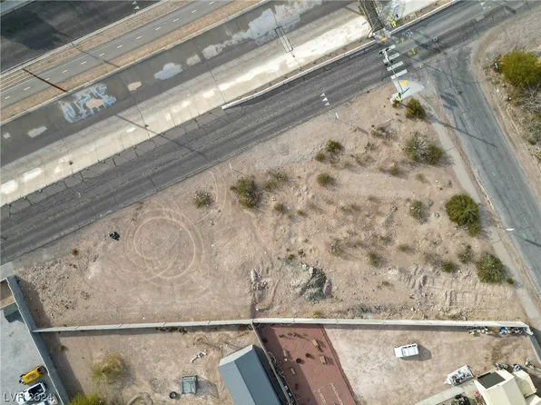 N Pueblo Blvd, Henderson, NV 89015