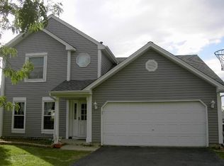 670 Natoma Ct, Elgin, IL 60120