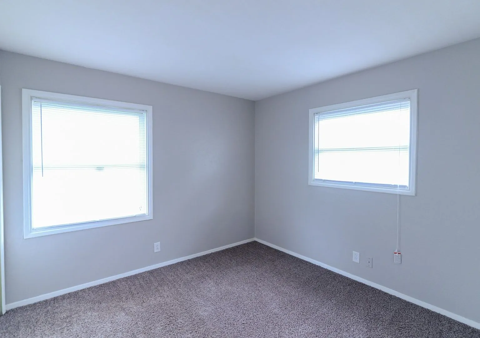 Cute home in Garland ISD! — Photo 2