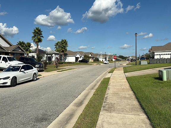 4th image of 8350 Irwin Loop