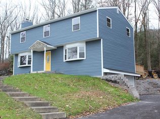 98 Glann Rd, Apalachin, NY 13732