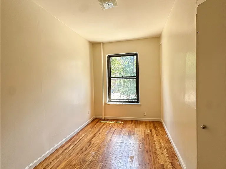 30-30 30th St #2A — Photo 7
