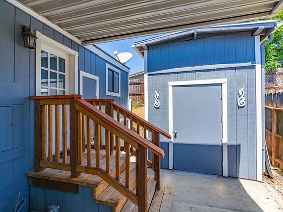 5th image of 5689 Red Oak Dr