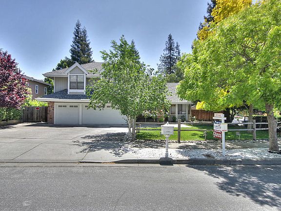 2nd image of 45967 Paseo Padre Pkwy