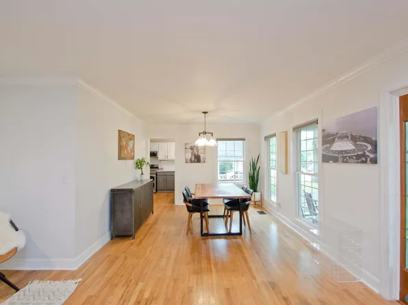 1105 9th St SE, Decatur, AL 35601