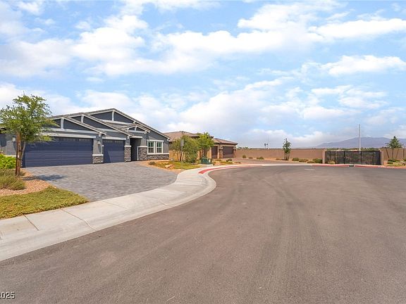 5th image of 4031 Sweet Violet Ct