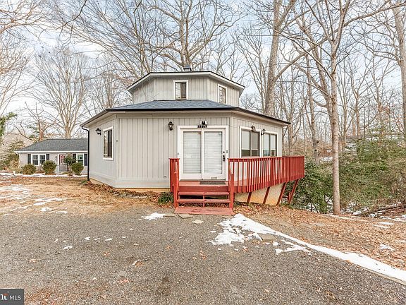 3rd image of 12307 Silver Rock Cir