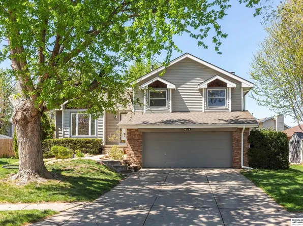 2914 N 120th Avenue Cir, Omaha, NE 68164